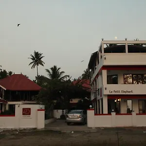 Petit Elephant Hotel